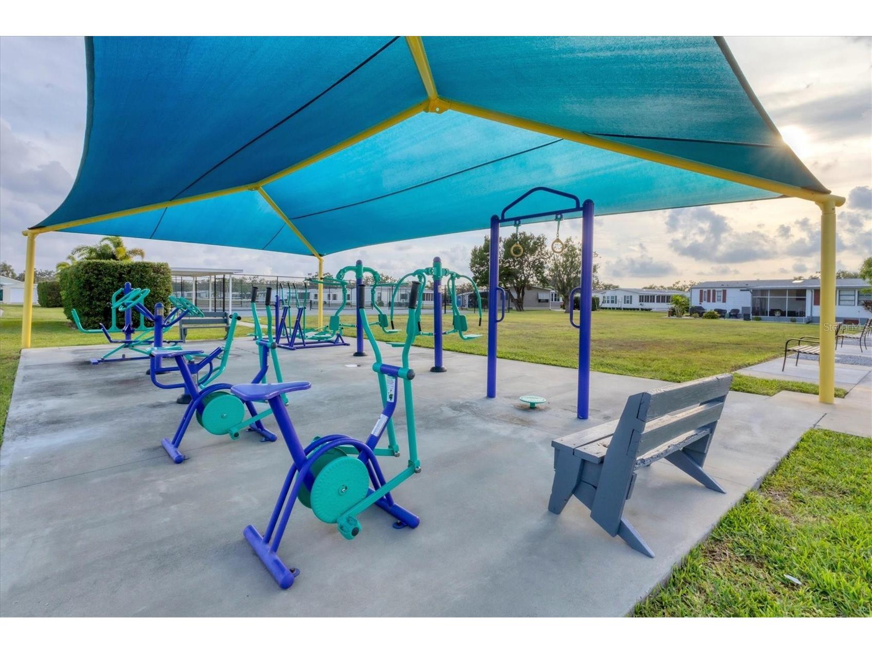 1 Meadow Circle Ellenton FL 34222 A4689707 image42
