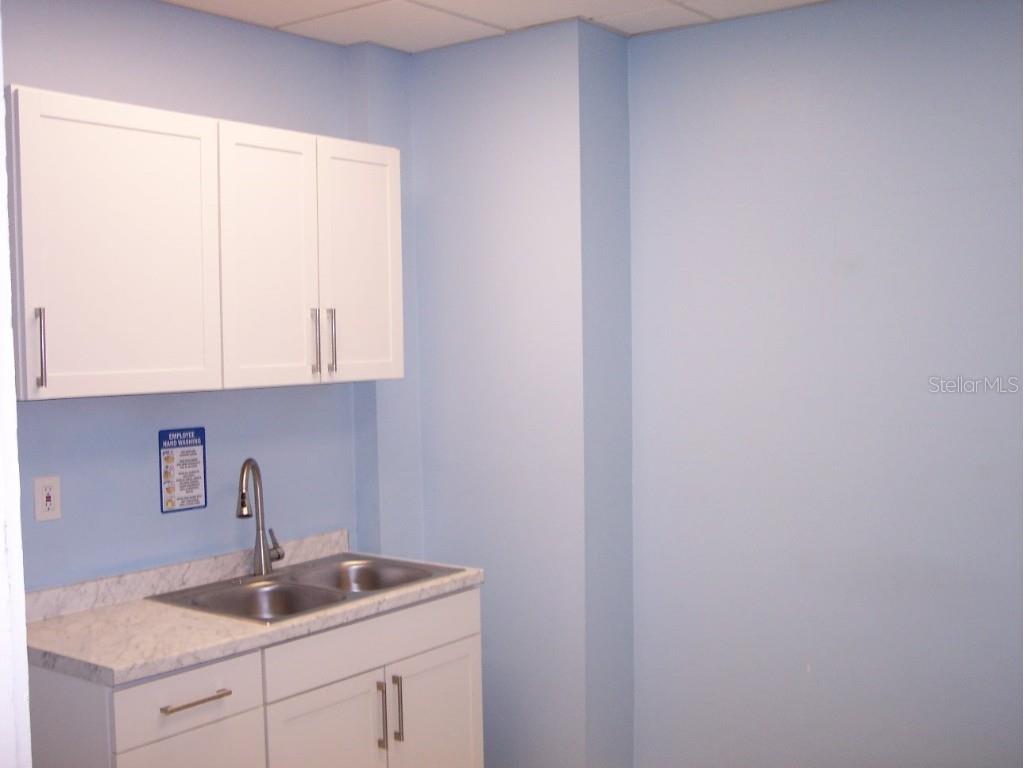 1 N Scenic Highway #108-109-201-202 Lake Wales FL 33853 P4930770 image15