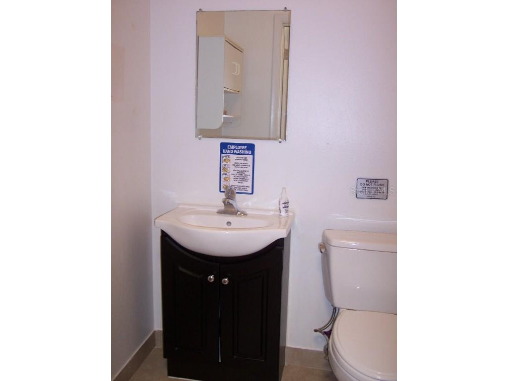 1 N Scenic Highway #108-109-201-202 Lake Wales FL 33853 P4930770 image22