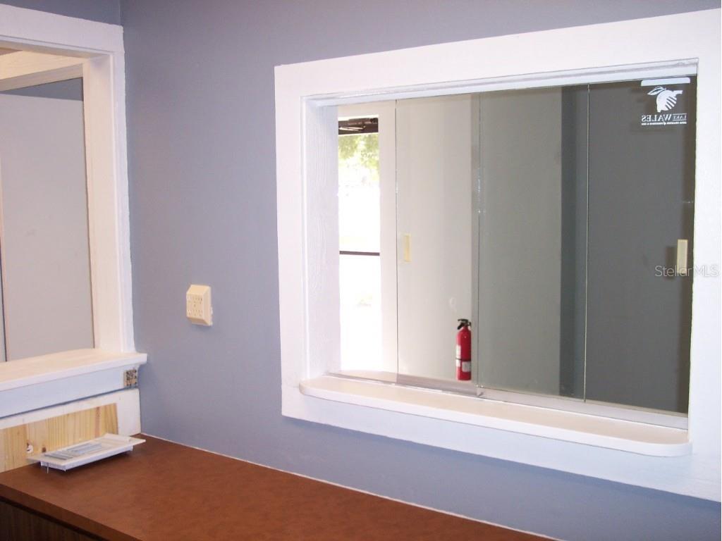 1 N Scenic Highway #108-109-201-202 Lake Wales FL 33853 P4930770 image9