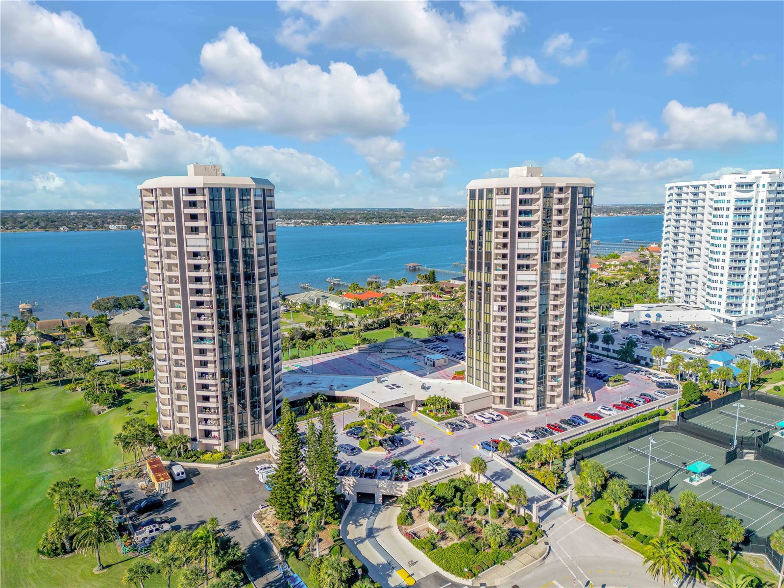 1 Oceans West Boulevard #10B4 Daytona Beach FL 32118 NS1086944 image1