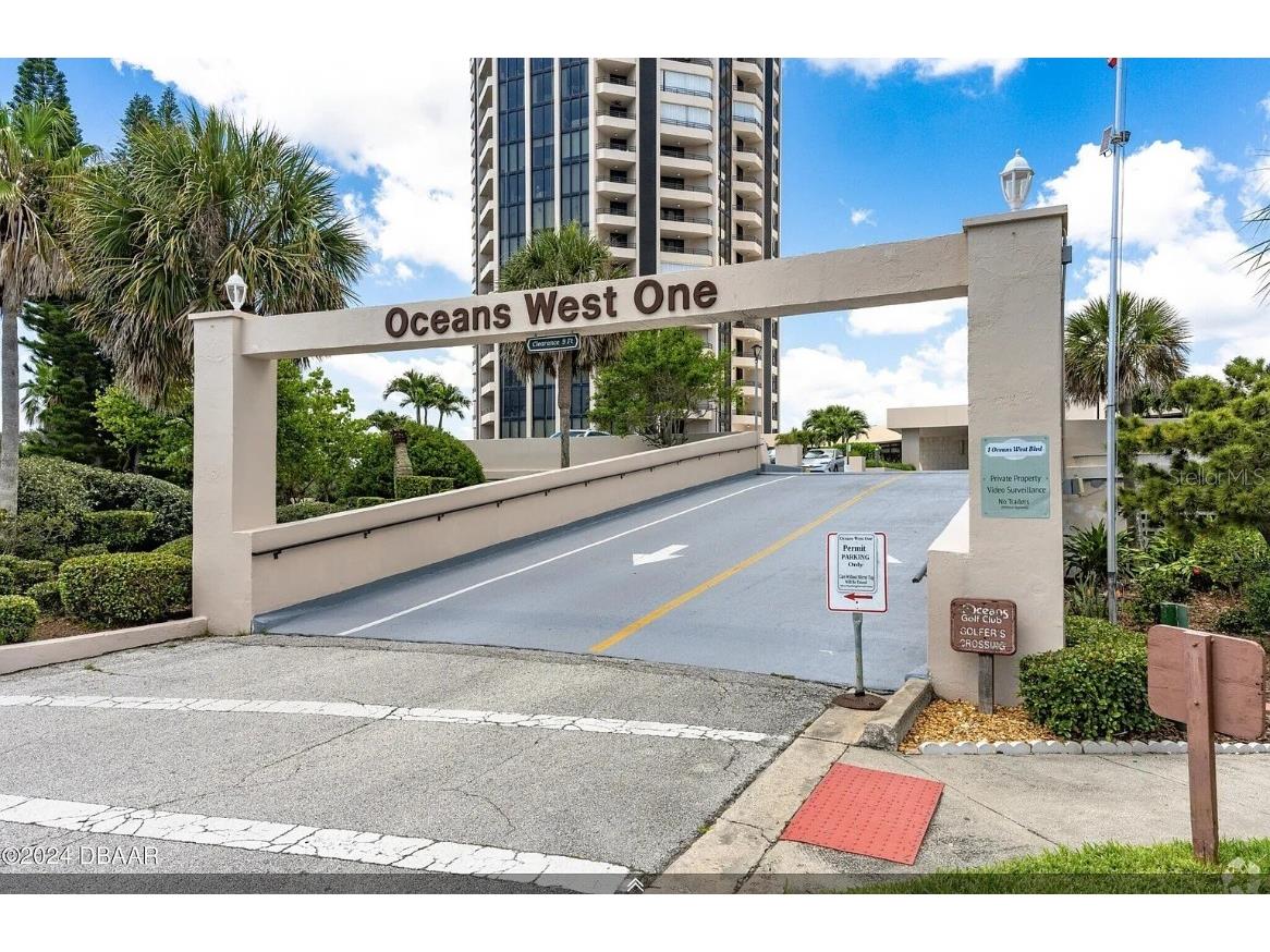 1 Oceans West Boulevard #15B4 Daytona Beach FL 32118 V4945316 image3