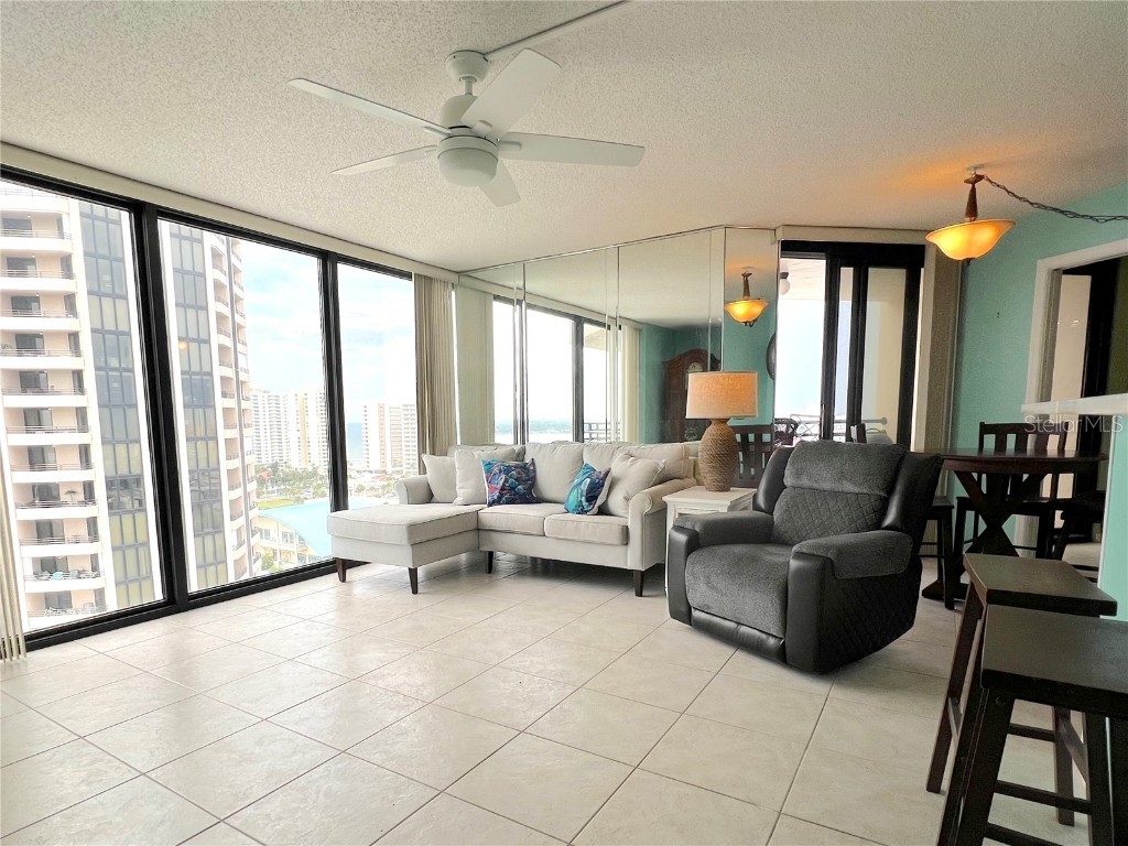 1 Oceans West Boulevard #15B4 Daytona Beach FL 32118 V4945316 image4