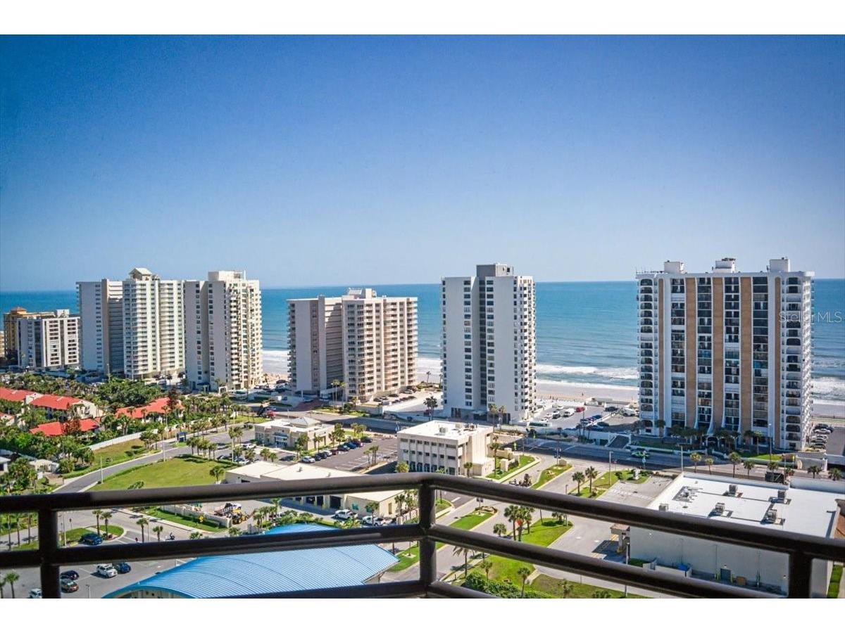 1 Oceans West Boulevard #22A3 Daytona Beach FL 32118 O6403166 image44