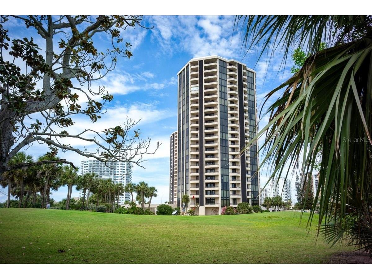 1 Oceans West Boulevard #22A3 Daytona Beach FL 32118 O6403166 image67