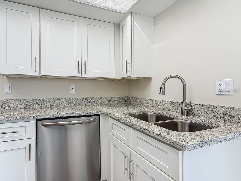 1 Oceans West Boulevard #2A1 Daytona Beach FL 32118 V4943033 image13