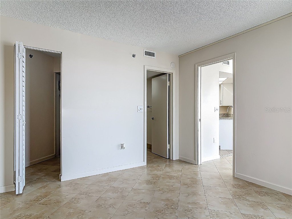 1 Oceans West Boulevard #2A1 Daytona Beach FL 32118 V4943033 image18