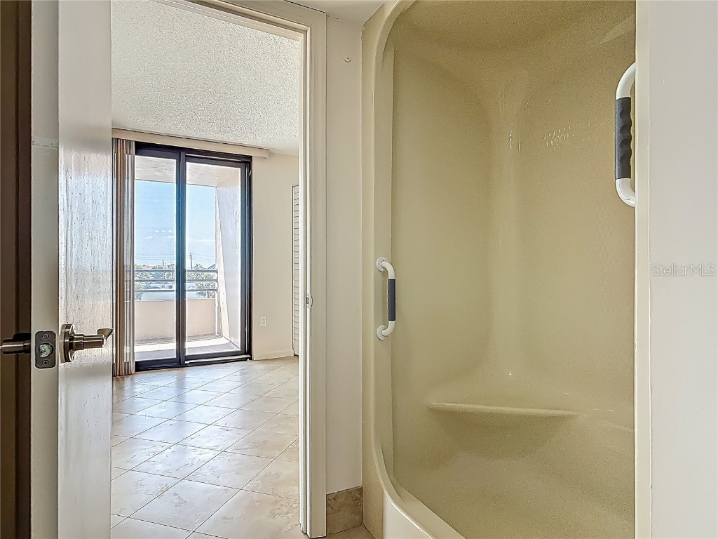 1 Oceans West Boulevard #2A1 Daytona Beach FL 32118 V4943033 image27