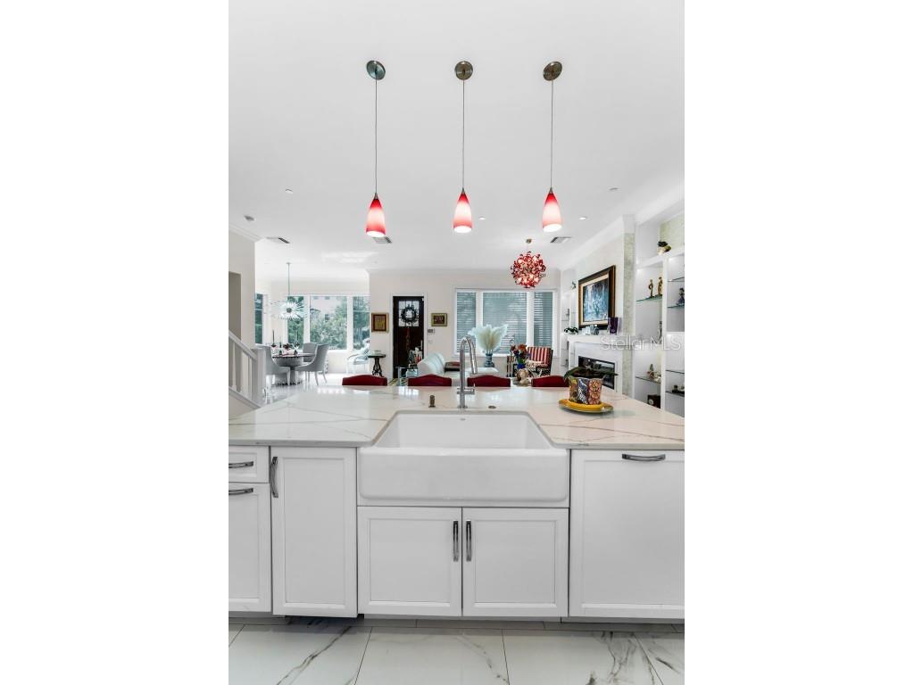 1 Palm Terrace Belleair FL 33756 TB8424891 image32