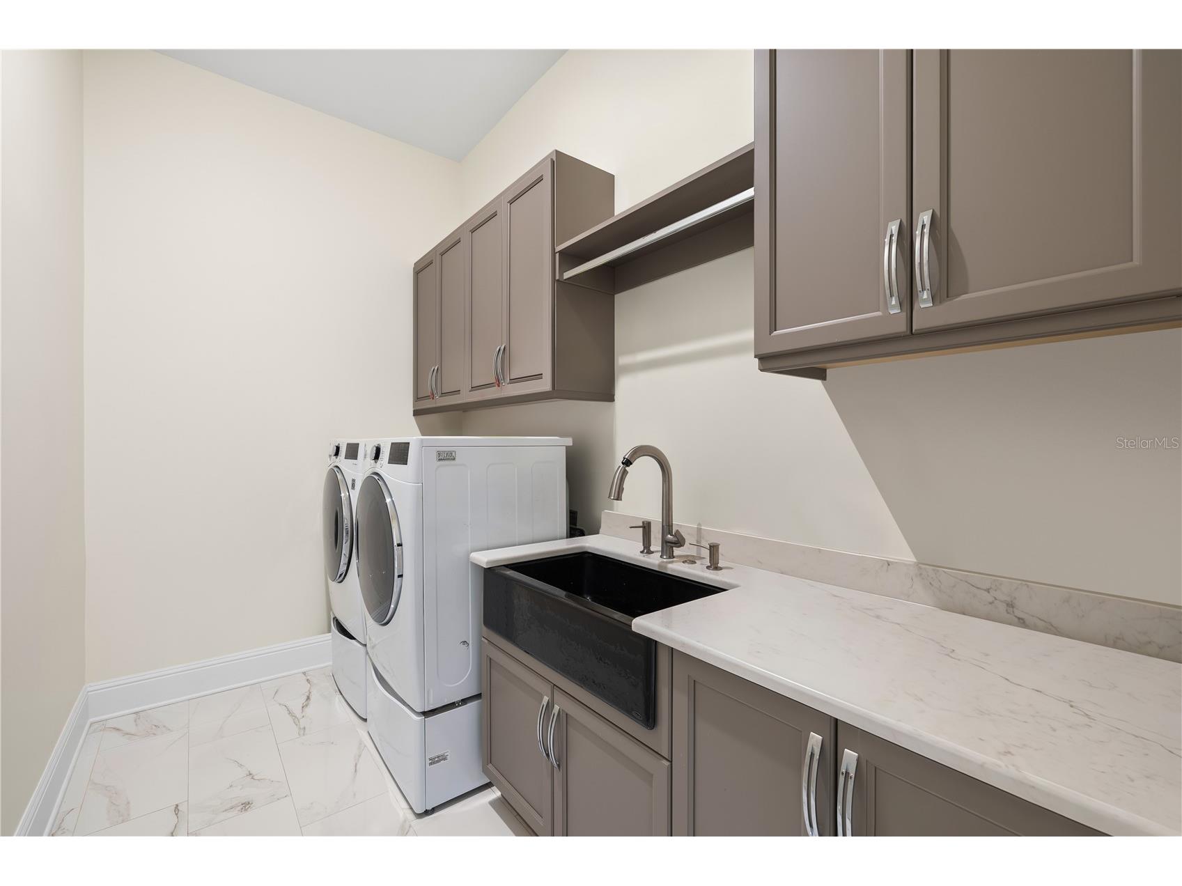 1 Palm Terrace Belleair FL 33756 TB8489049 image24
