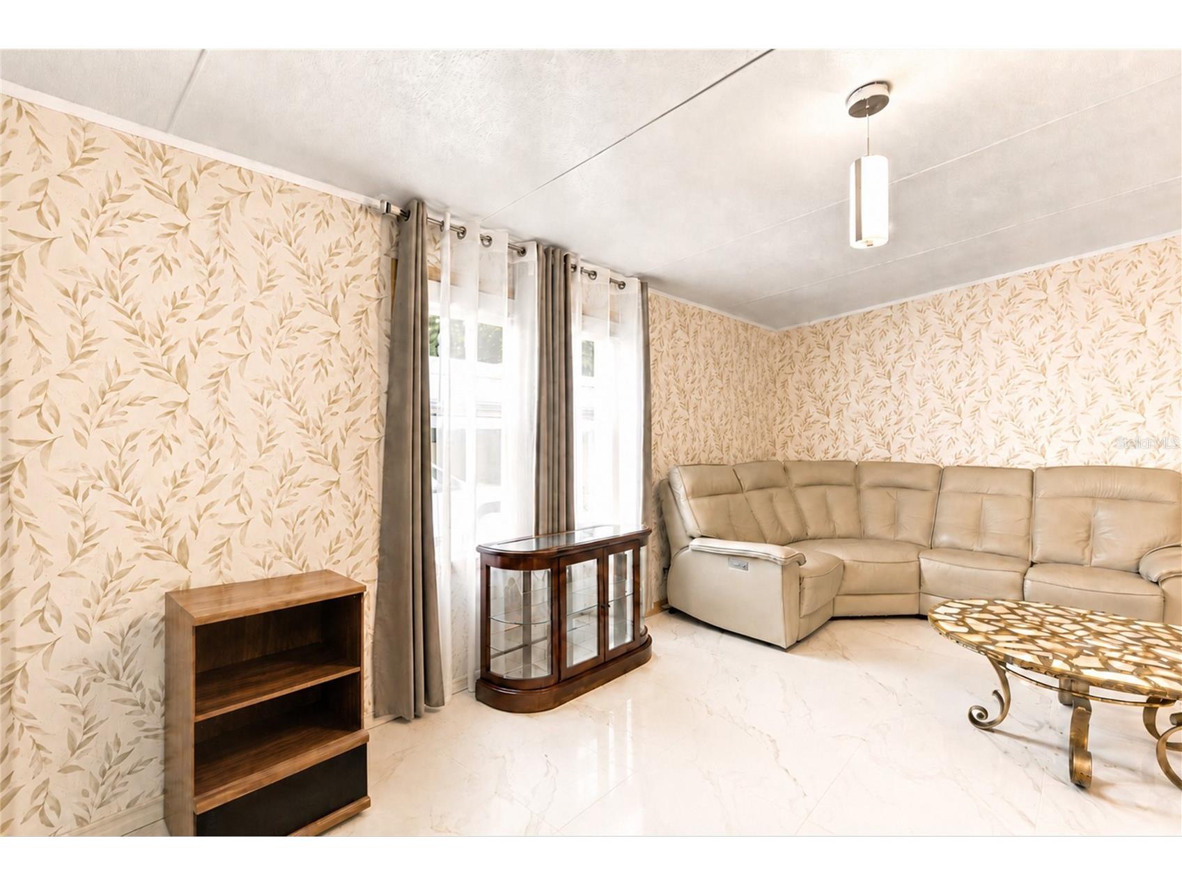 1 Poinsettia Drive Fort Myers FL 33905 C7527019 image16
