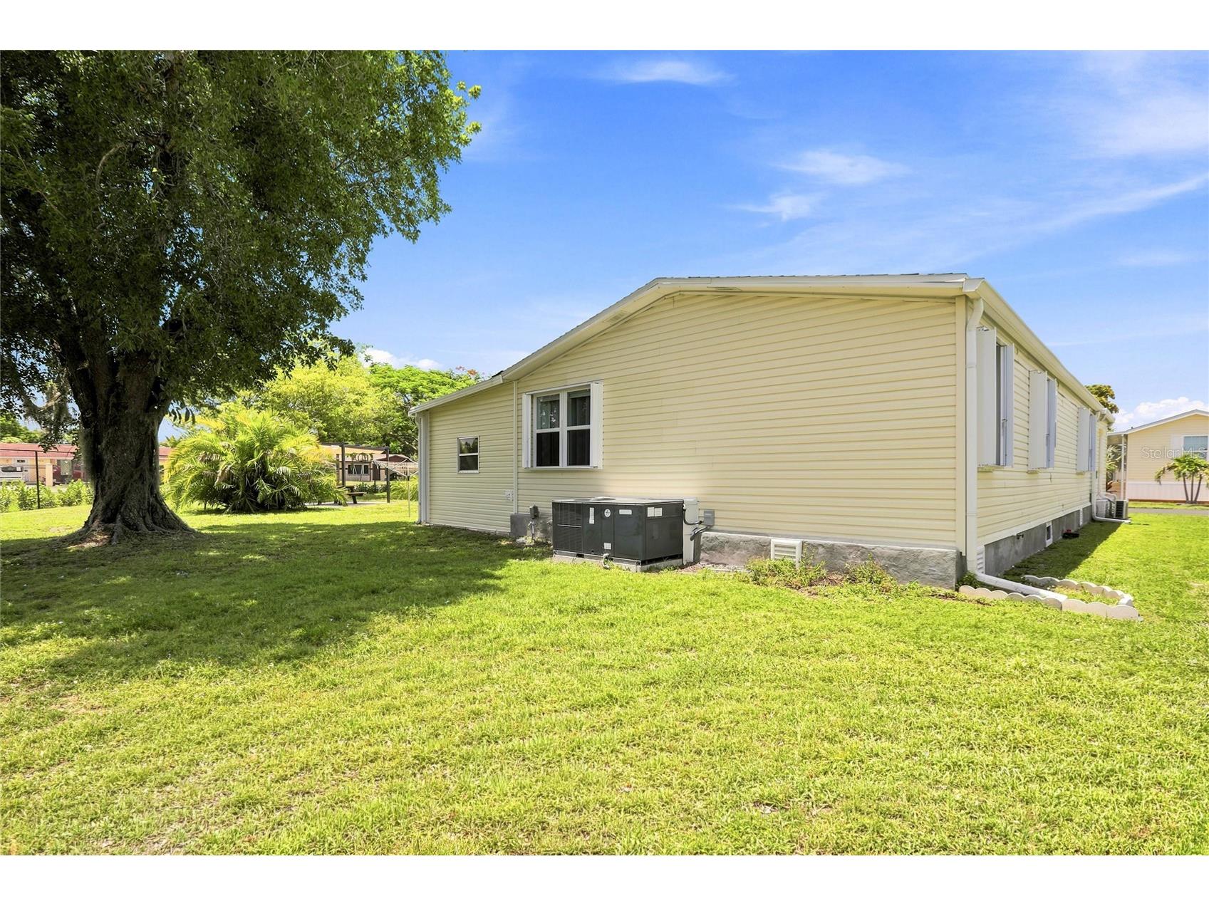 1 Poinsettia Drive Fort Myers FL 33905 C7527019 image6