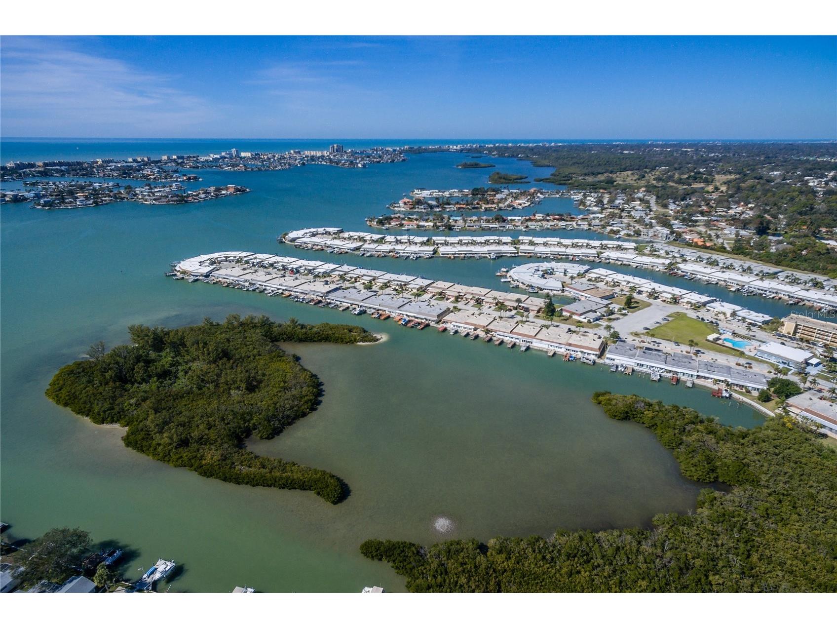 1 S Boca Ciega Point Boulevard #204 Saint Petersburg FL 33708 - BOCA CIEGA BAY TB8497127 image2