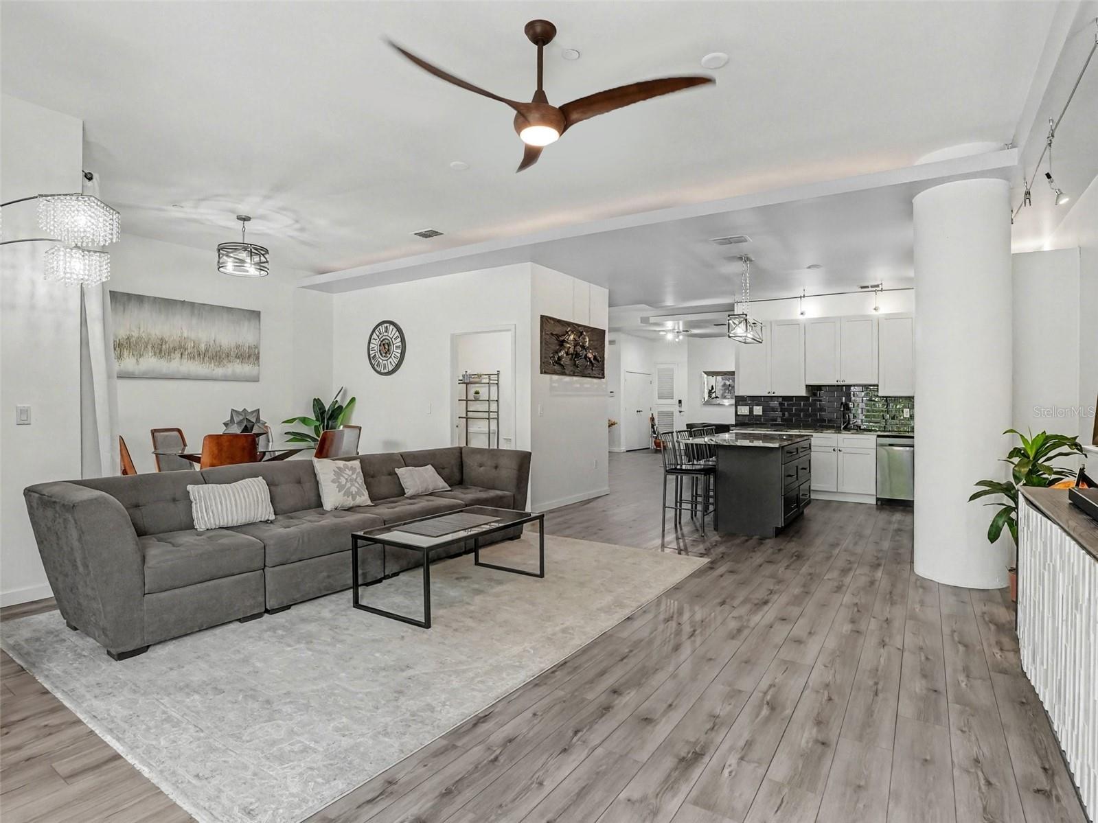 1 S Eola Drive #1 Orlando FL 32801 O6405434 image2
