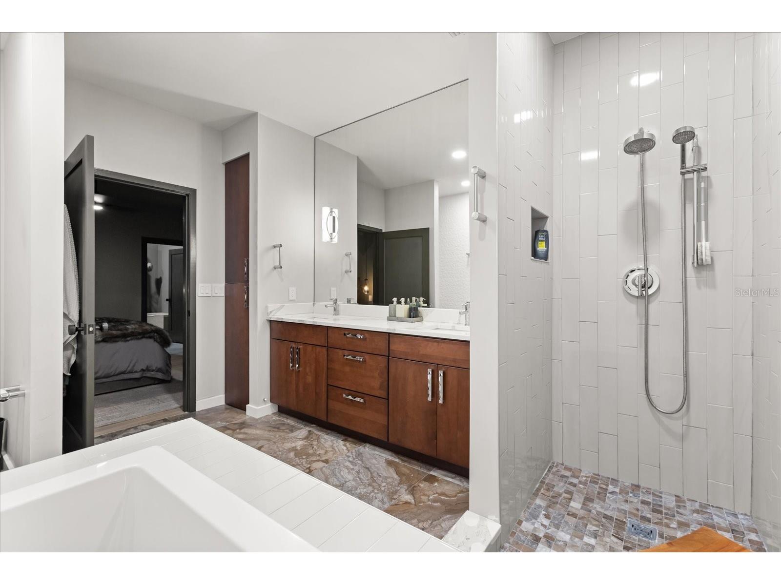 1 S Eola Drive #2 Orlando FL 32801 O6368132 image22