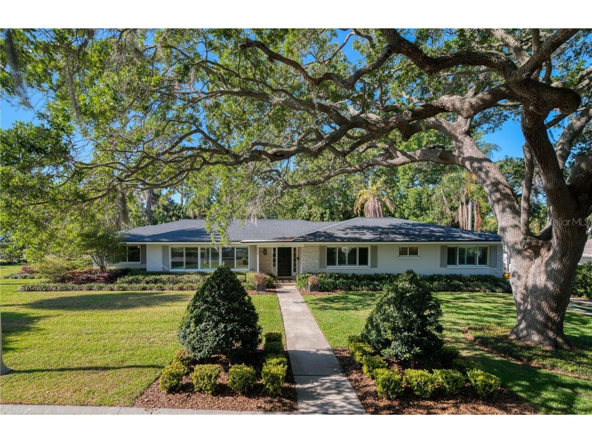 1 S Pine Circle Belleair FL 33756 U8193835 image1