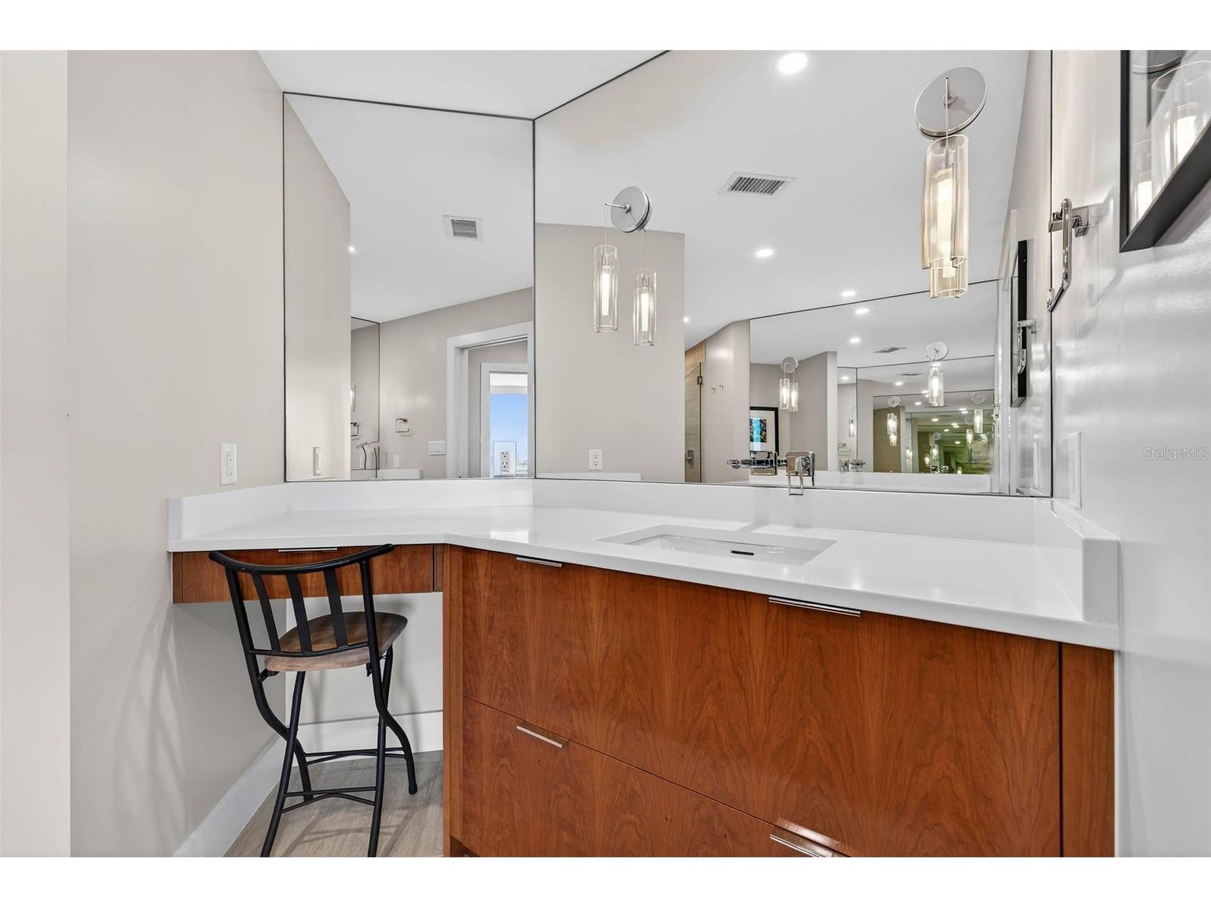 1 Seaside Lane #503 Belleair FL 33756 - INTRACOASTAL WATERWAY TB8470172 image18