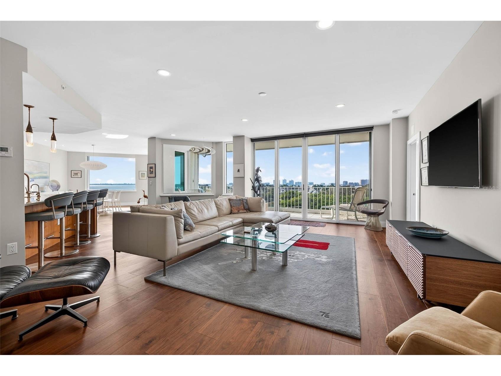 1 Seaside Lane #503 Belleair FL 33756 - INTRACOASTAL WATERWAY TB8470172 image3
