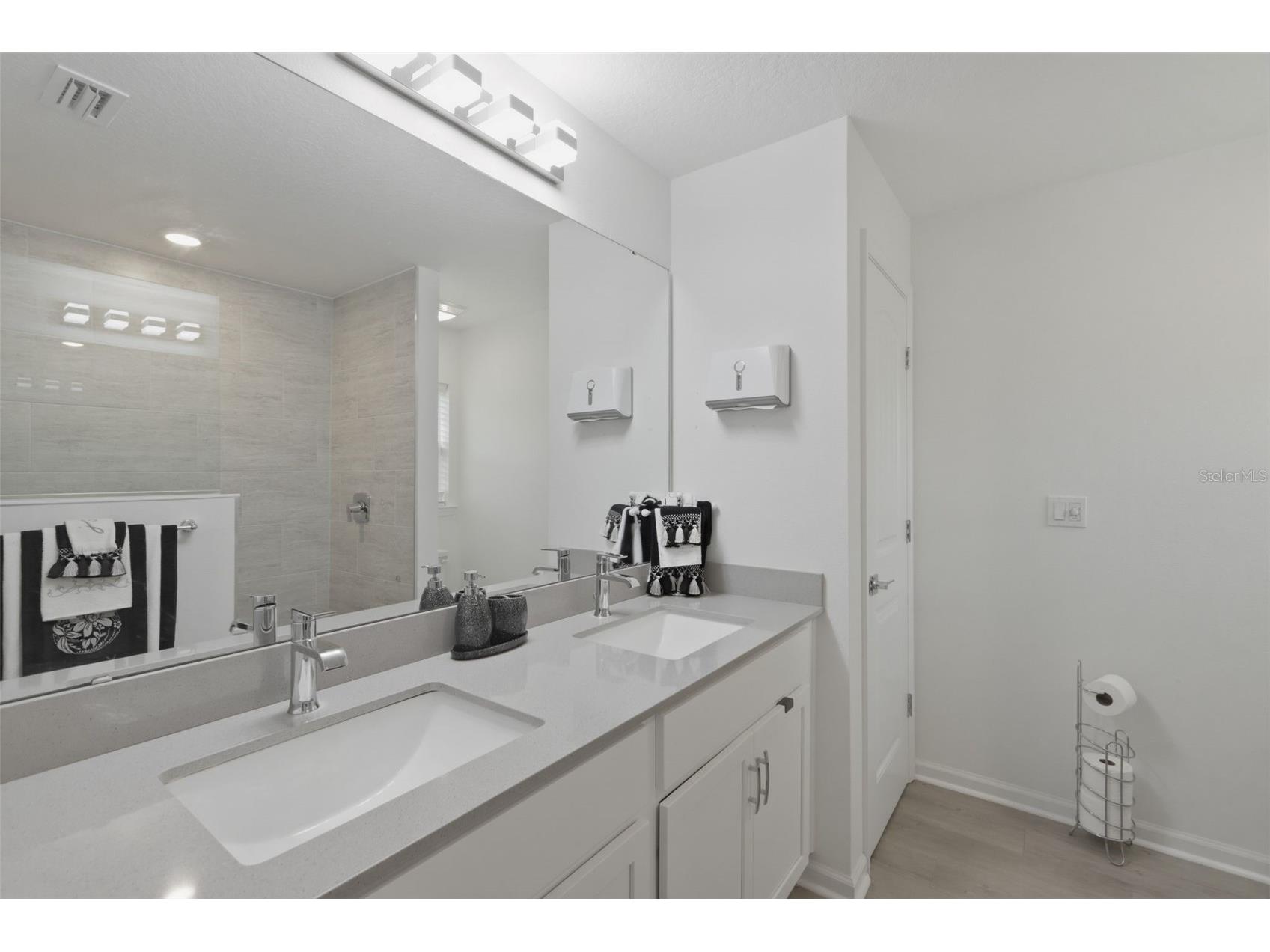 1 Service Tree Place Palm Coast FL 32164 O6402985 image16