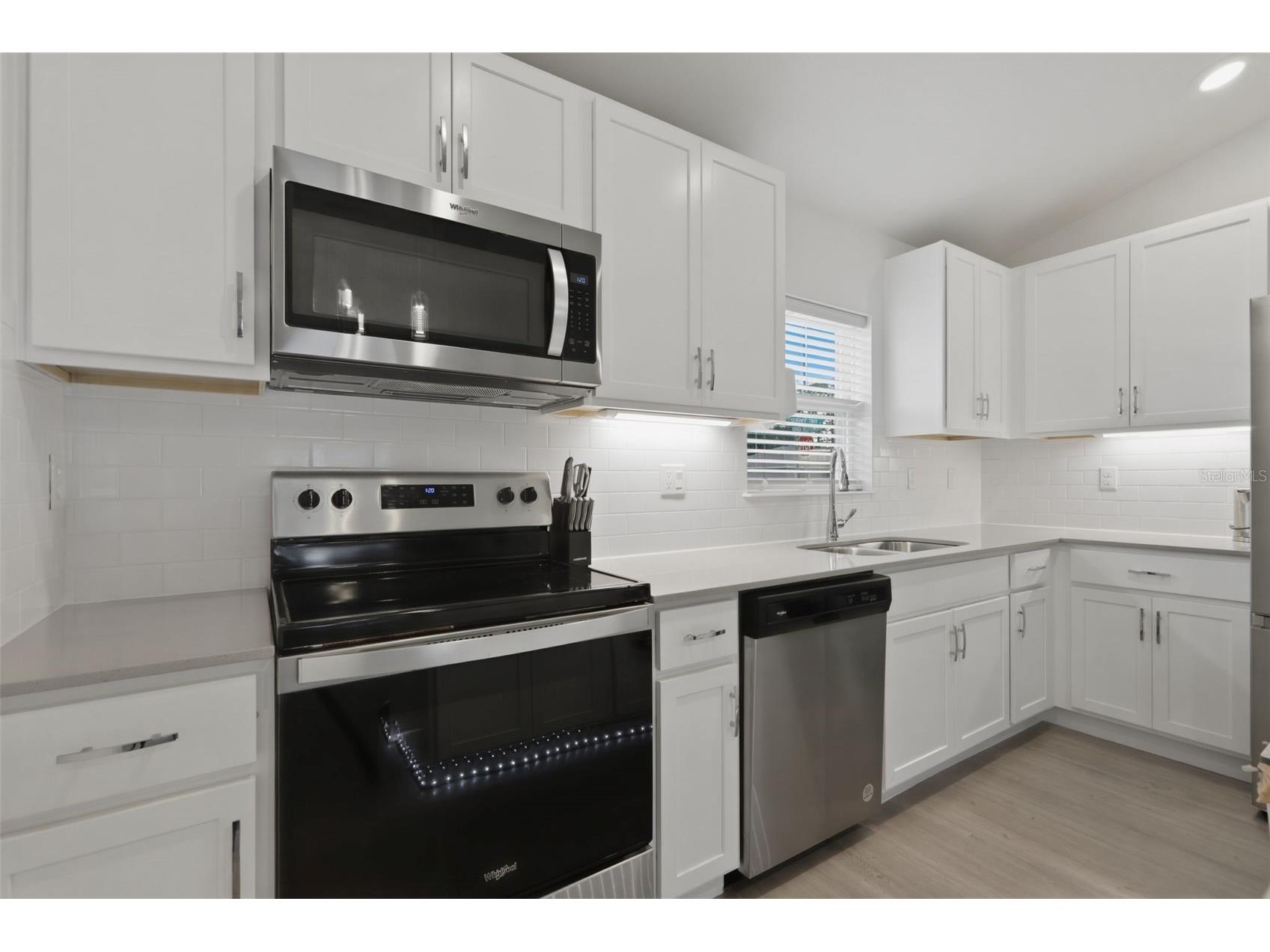 1 Service Tree Place Palm Coast FL 32164 O6402985 image9