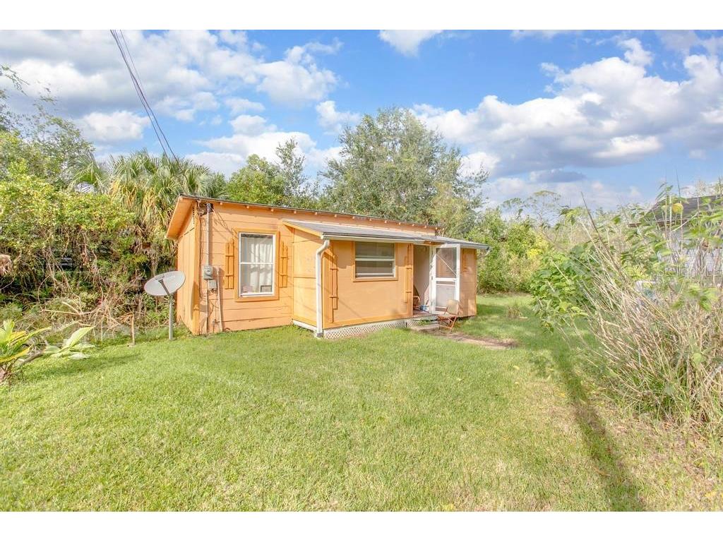 1 Smith Court Deland FL 32724 V4943612 image10
