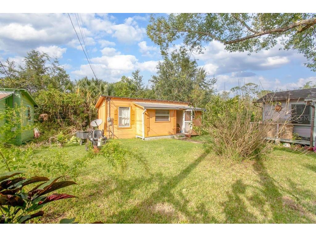 1 Smith Court Deland FL 32724 V4943612 image9