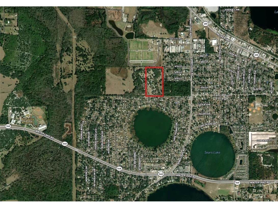 1 Vi Road Winter Haven FL 33880 P4924166 image1