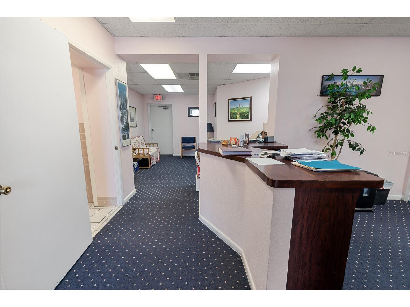 1 W Central Avenue Lake Wales FL 33853 K4903636 image16