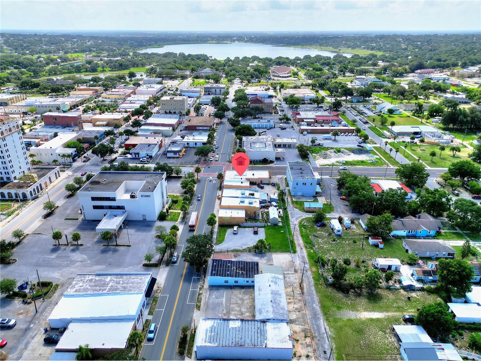 1 W Central Avenue Lake Wales FL 33853 K4903636 image46