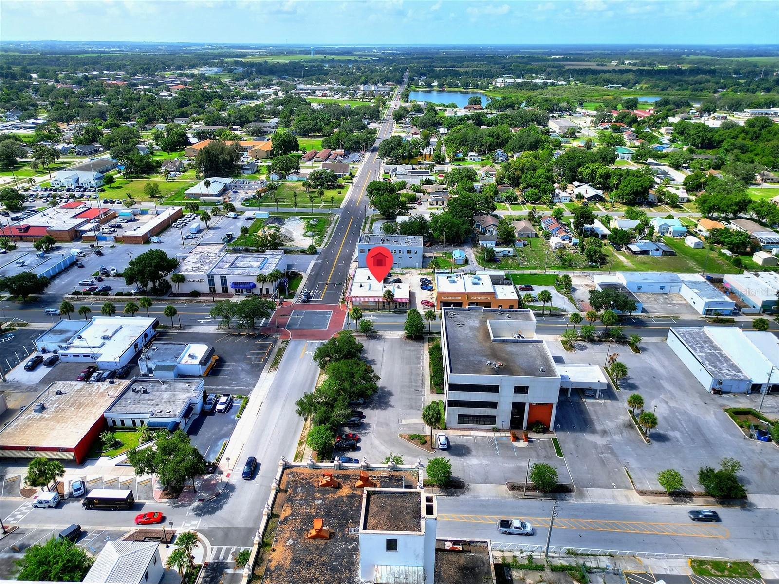 1 W Central Avenue Lake Wales FL 33853 K4903636 image48