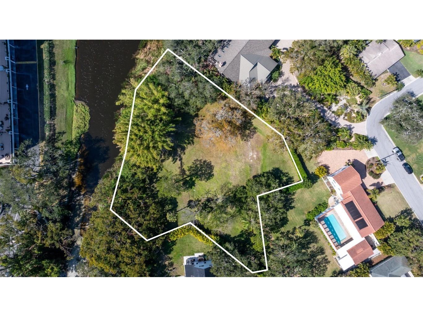 1 West Lane Belleair FL 33756 - HAROLD'S LAKE TB8347932 image3