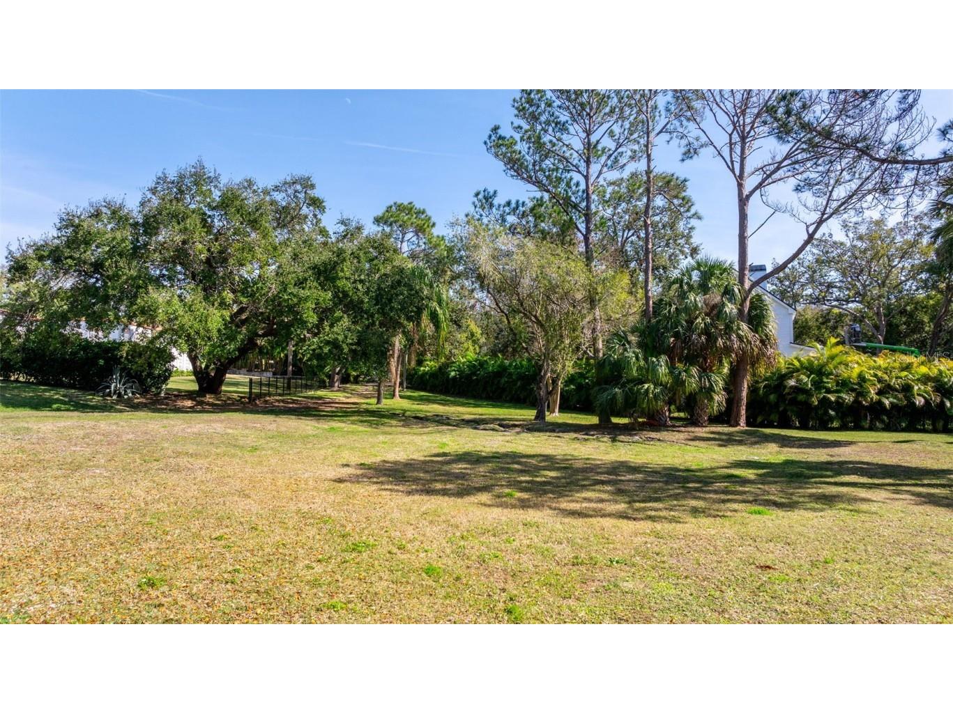 1 West Lane Belleair FL 33756 - HAROLD'S LAKE TB8347932 image7