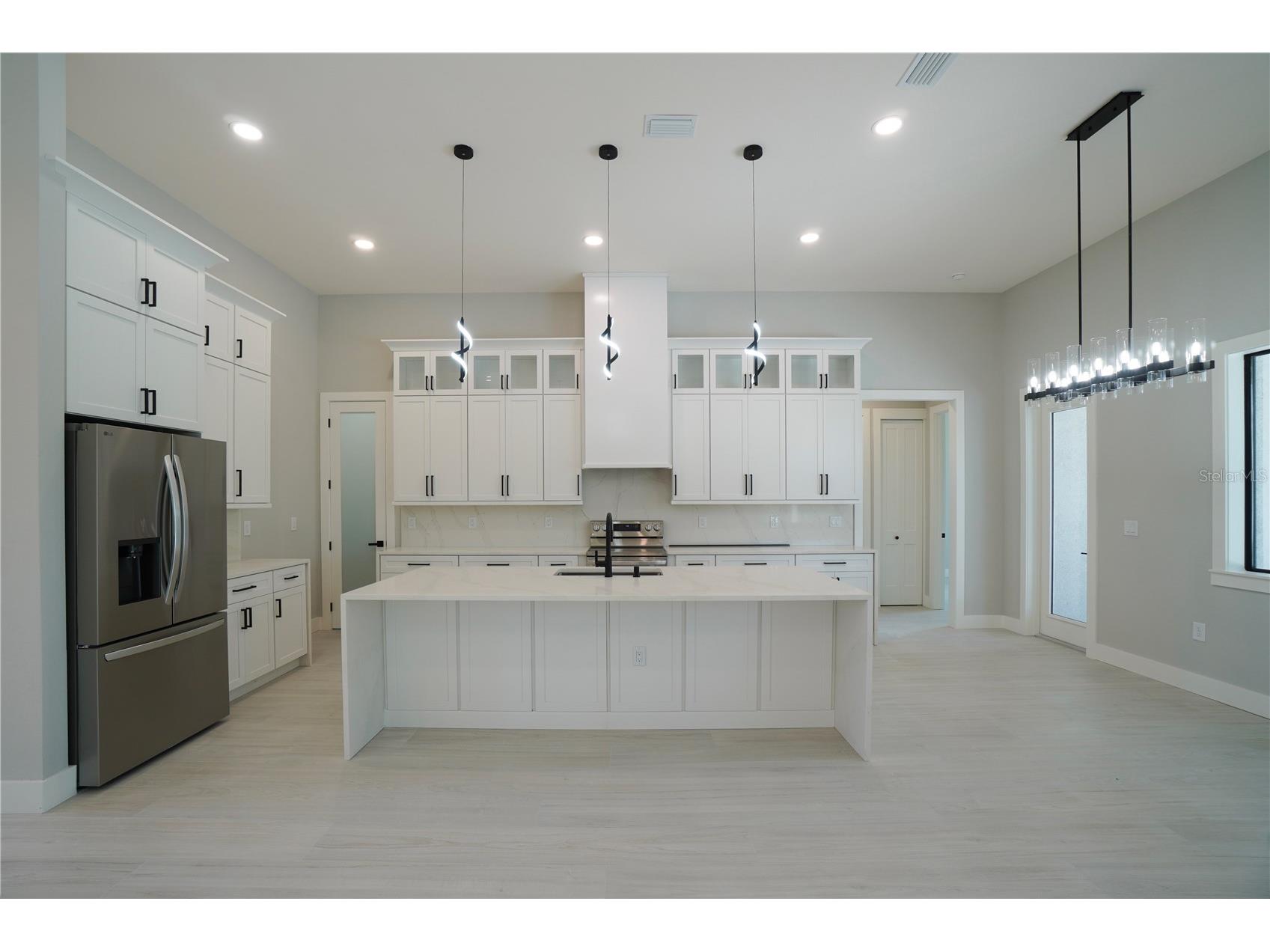1 White Marsh Road Rotonda West FL 33947 A4685299 image20