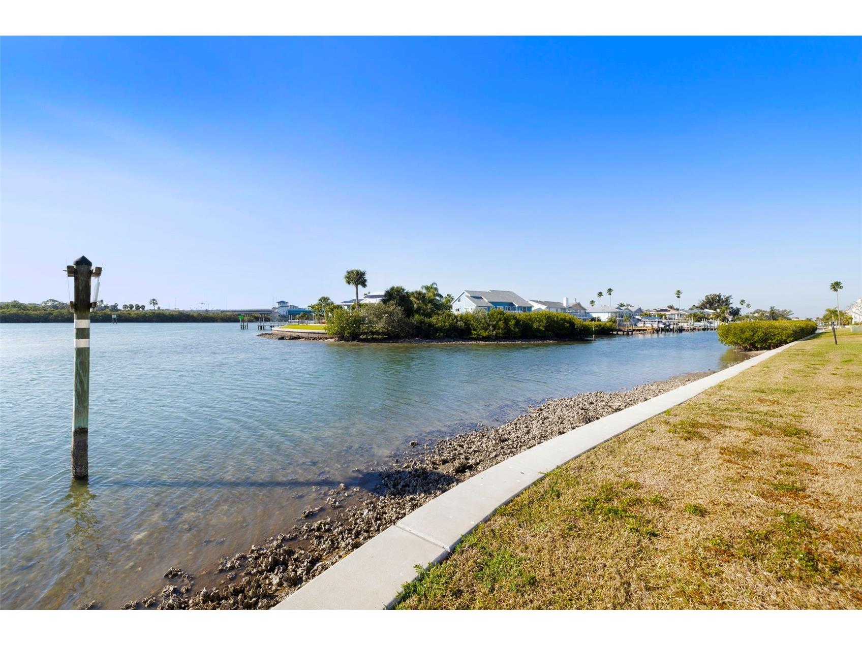 1 Windrush Boulevard #19 Indian Rocks Beach FL 33785 TB8472098 image37