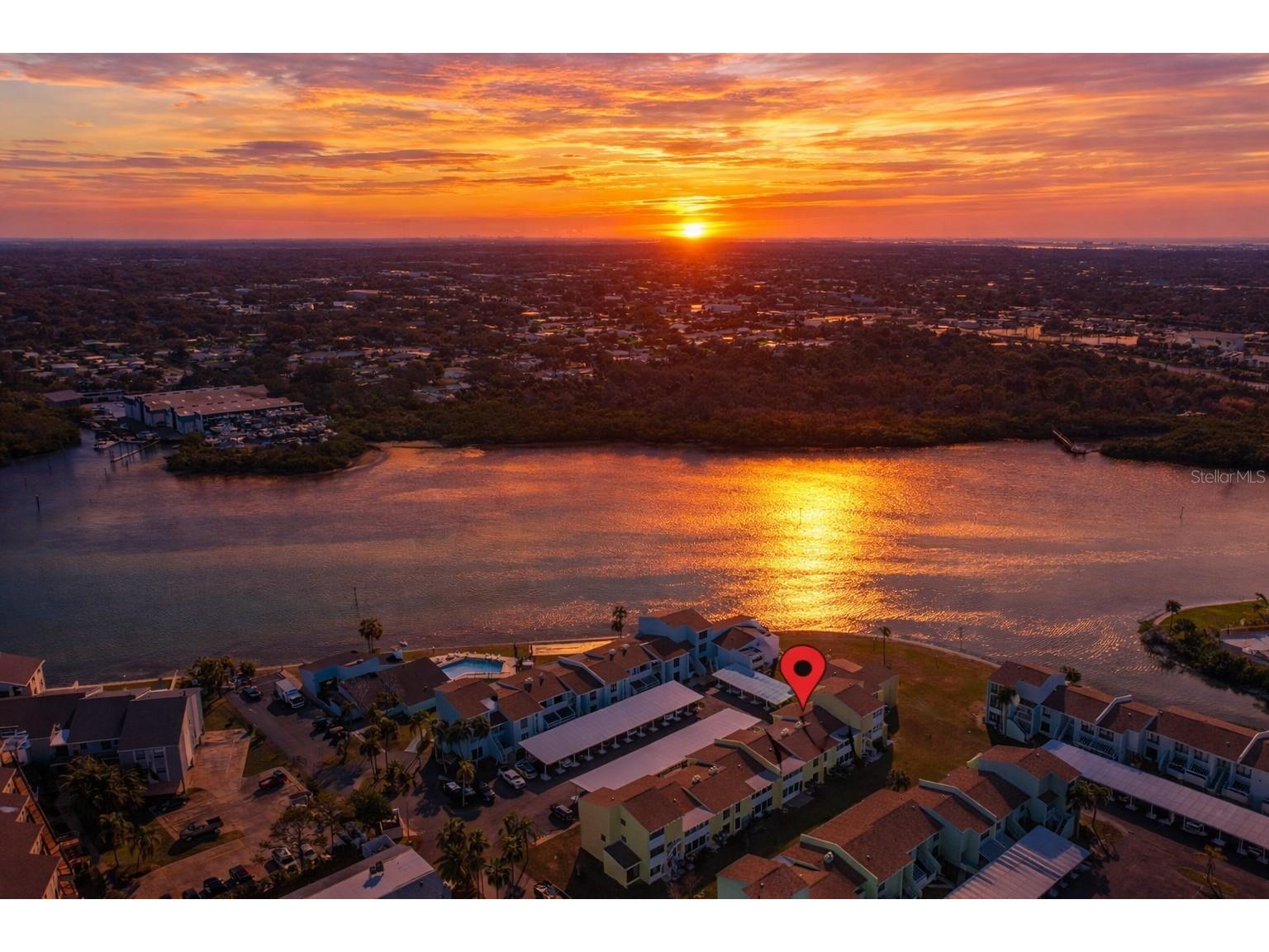 1 Windrush Boulevard #19 Indian Rocks Beach FL 33785 TB8487612 image1