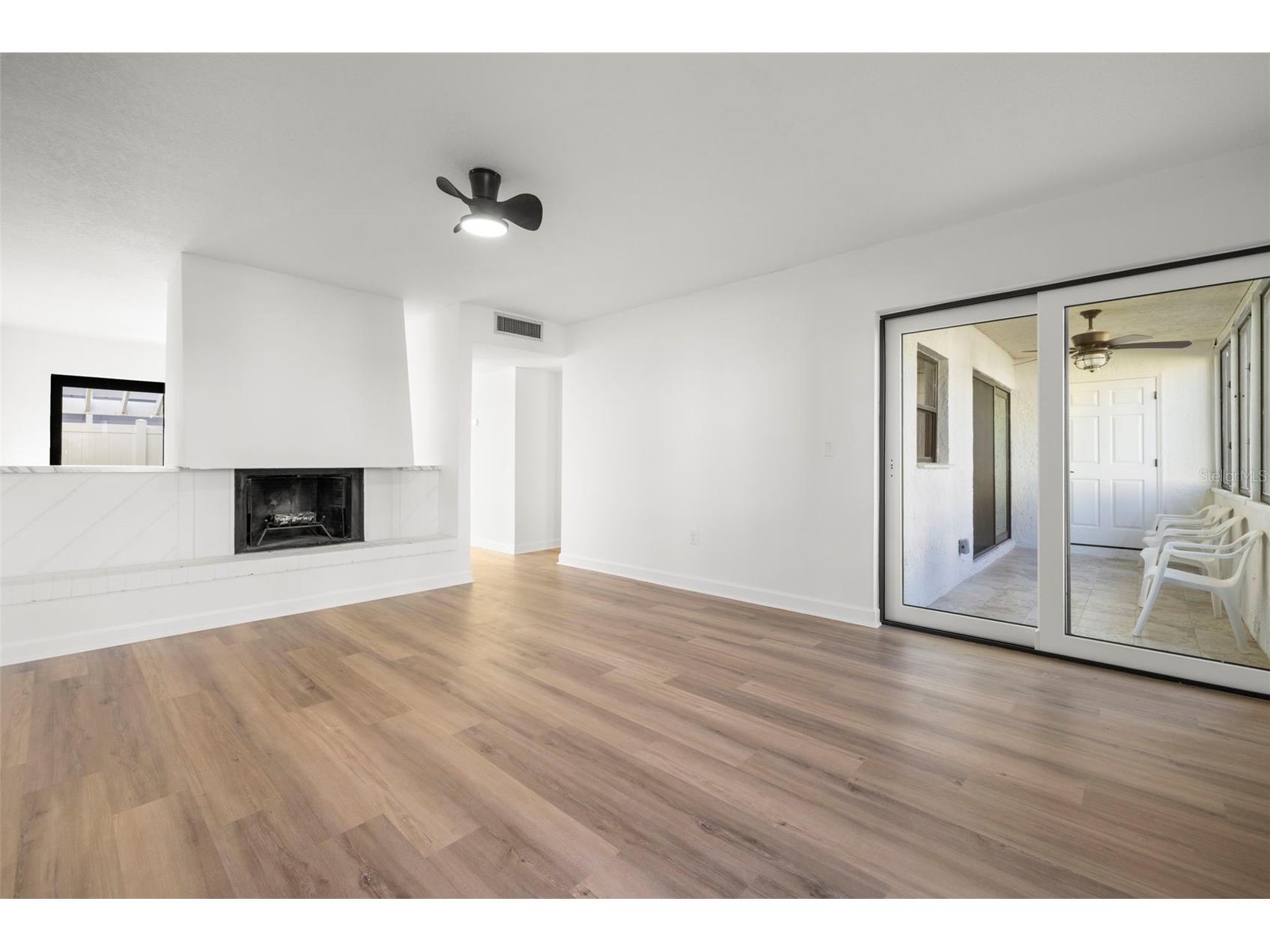 1 Windrush Boulevard #19 Indian Rocks Beach FL 33785 TB8487612 image13