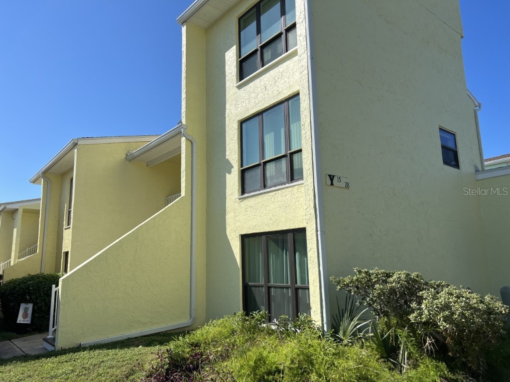 1 Windrush Boulevard #21 Indian Rocks Beach FL 33785 U8218286 image1