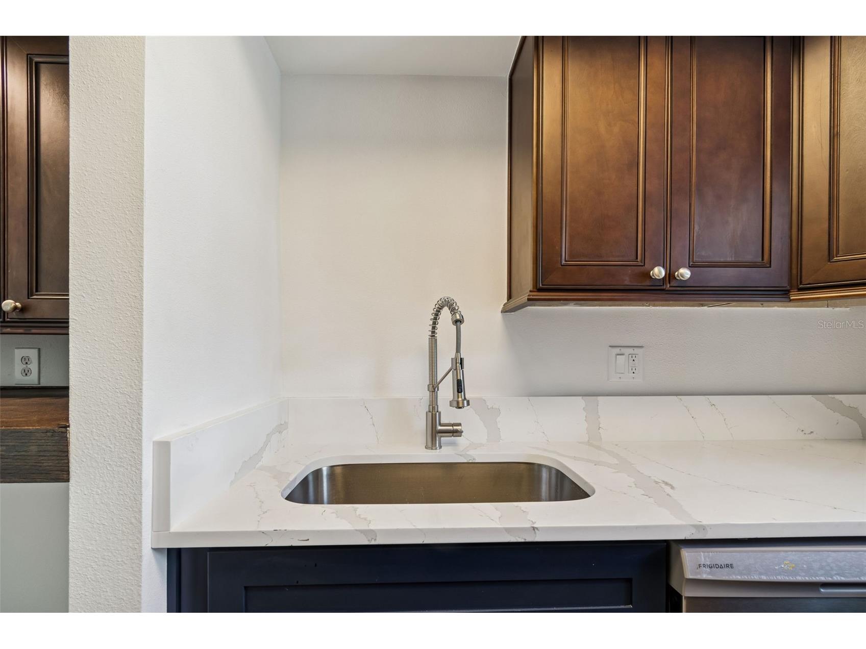 1 Windrush Boulevard #23 Indian Rocks Beach FL 33785 - BOCA CIEGA BAY TB8480333 image26