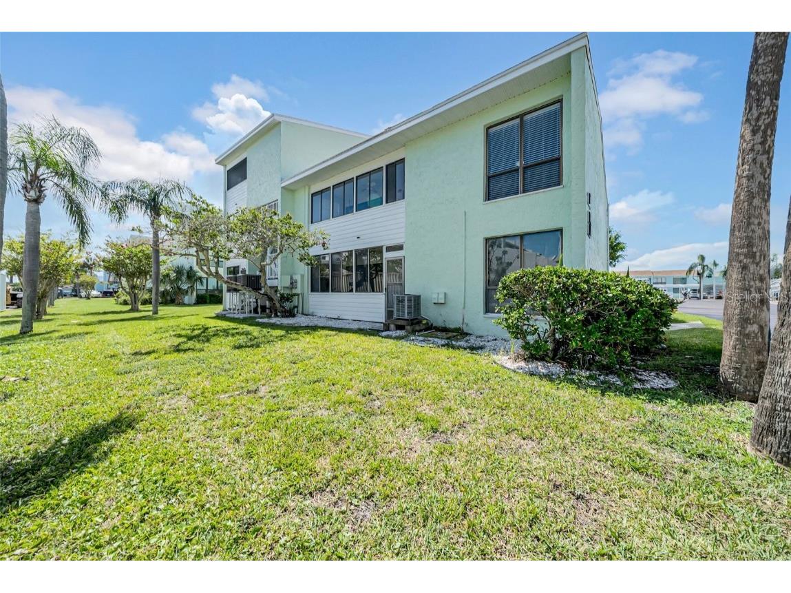 1 Windrush Boulevard #30 Indian Rocks Beach FL 33785 TB8416138 image35