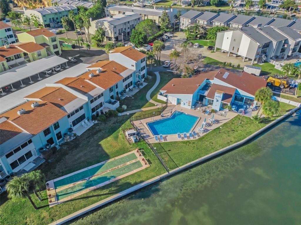 1 Windrush Boulevard #31 Indian Rocks Beach FL 33785 - INTRACOASTAL WATERWAY TB8462244 image3