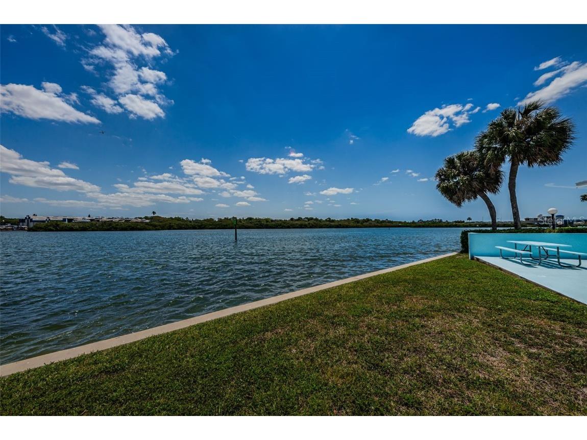 1 Windrush Boulevard #31 Indian Rocks Beach FL 33785 - INTRACOASTAL WATERWAY TB8462244 image91