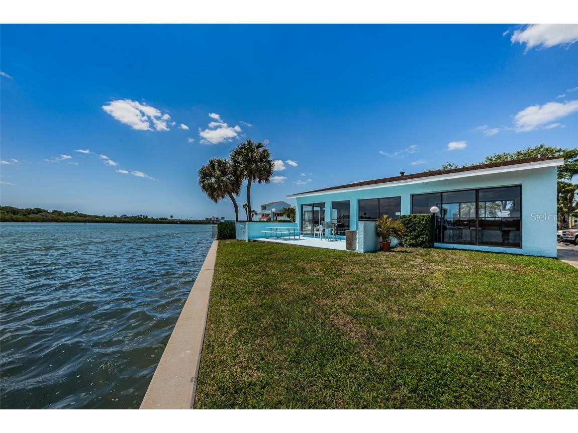 1 Windrush Boulevard #31 Indian Rocks Beach FL 33785 - INTRACOASTAL WATERWAY TB8462244 image94