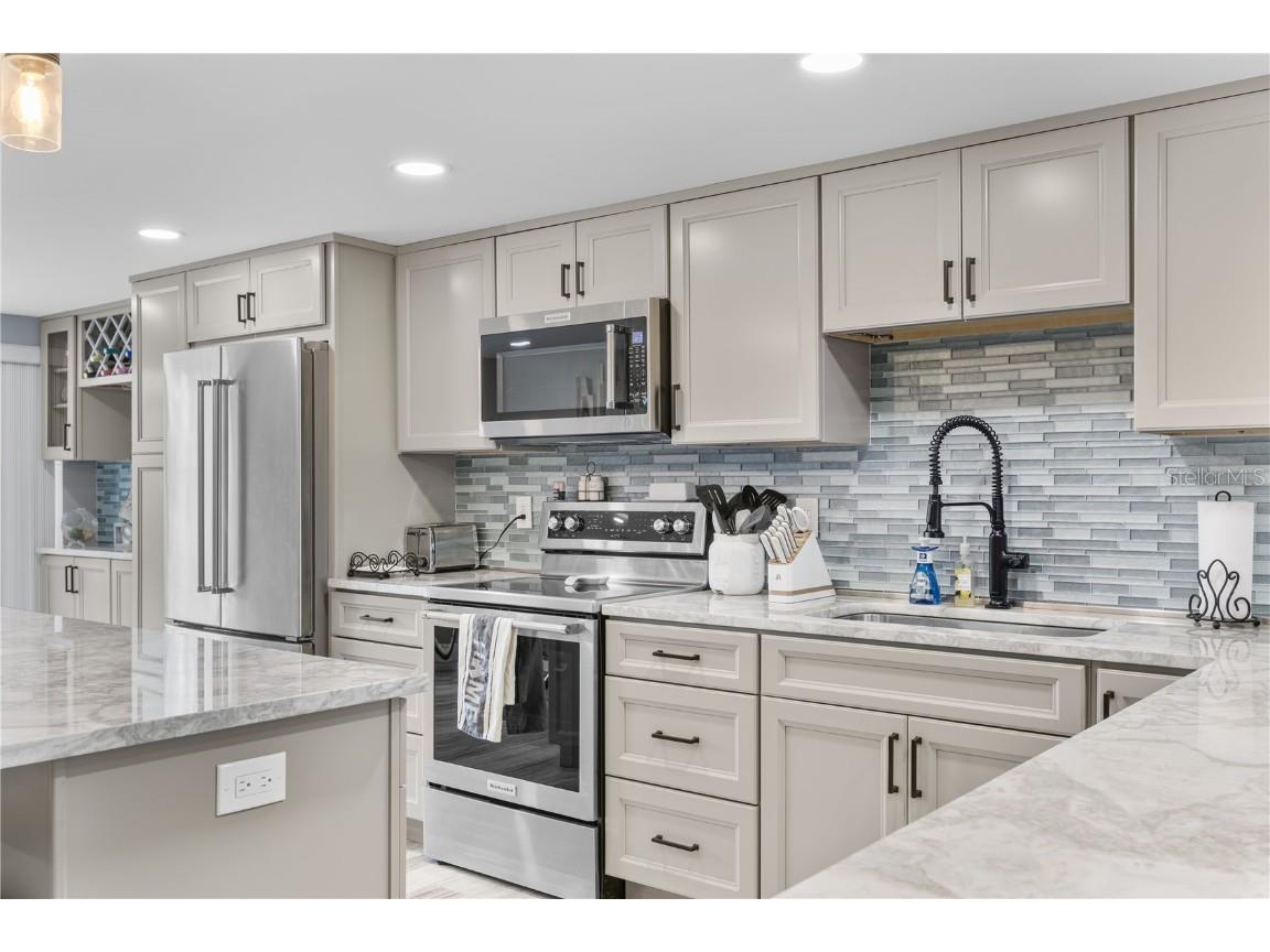 1 Windrush Boulevard #51 Indian Rocks Beach FL 33785 TB8423165 image5