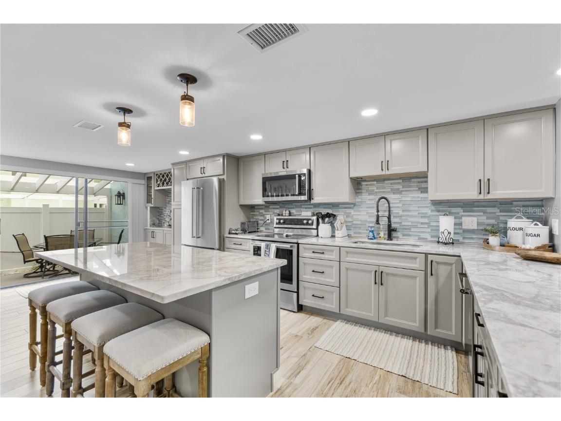 1 Windrush Boulevard #51 Indian Rocks Beach FL 33785 TB8423165 image6