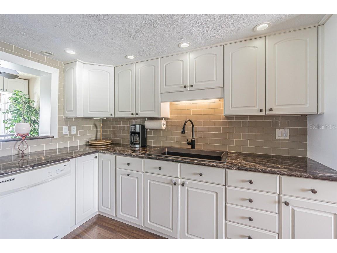 1 Windrush Boulevard #54 Indian Rocks Beach FL 33785 TB8408063 image4