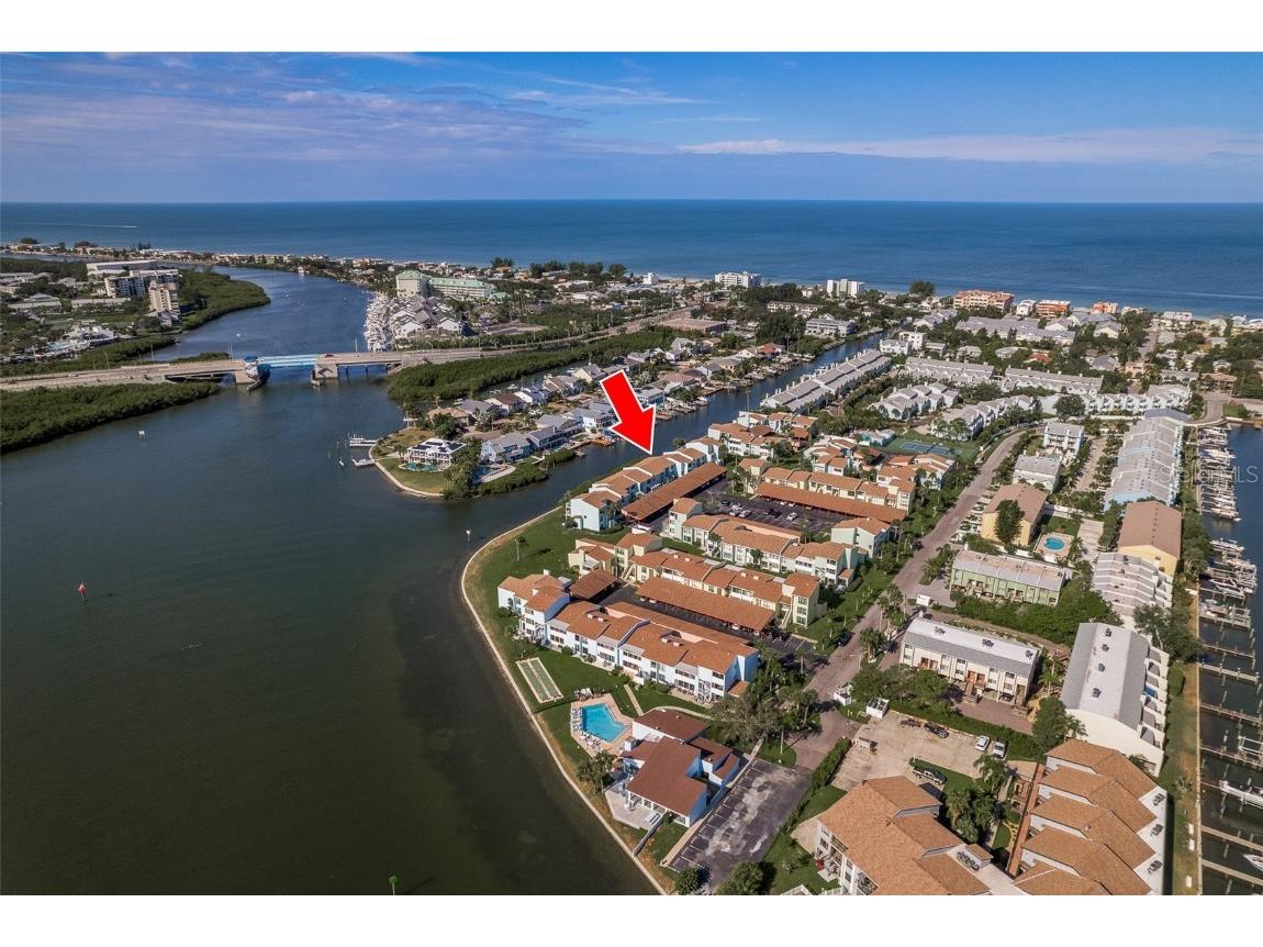 1 Windrush Boulevard #60 Indian Rocks Beach FL 33785 U8212808 image1