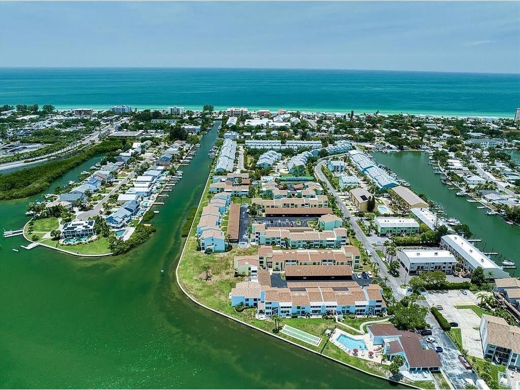 1 Windrush Boulevard #84 Indian Rocks Beach FL 33785 TB8399492 image1