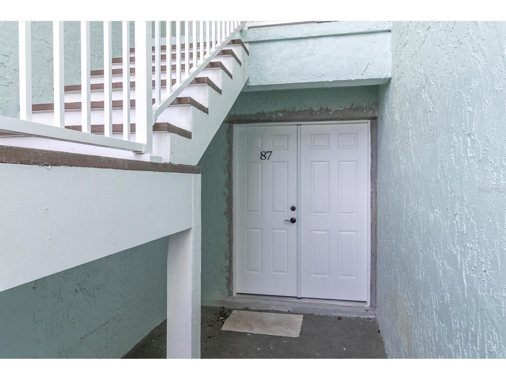 1 Windrush Boulevard #87 Indian Rocks Beach FL 33785 - INTRACOASTAL WATERWAY TB8468004 image3