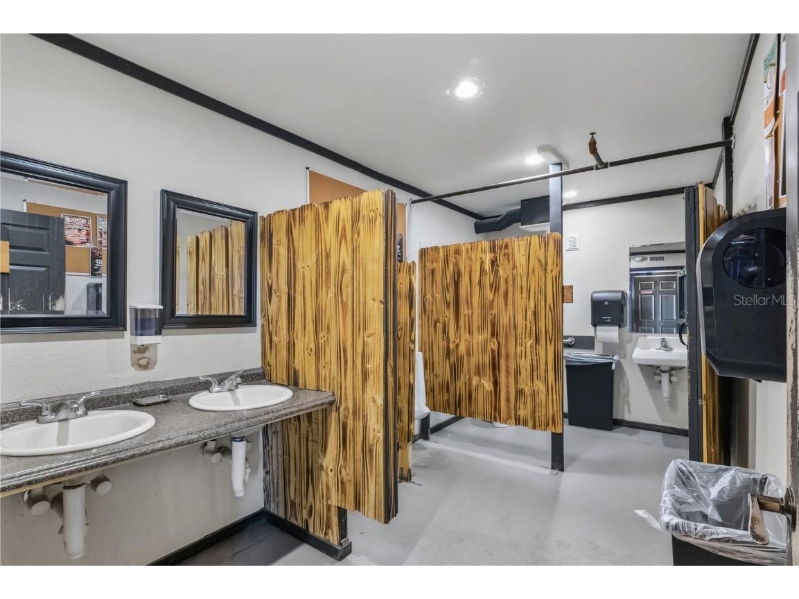 10 + 14 W Illiana Street Orlando FL 32806 O6361764 image11