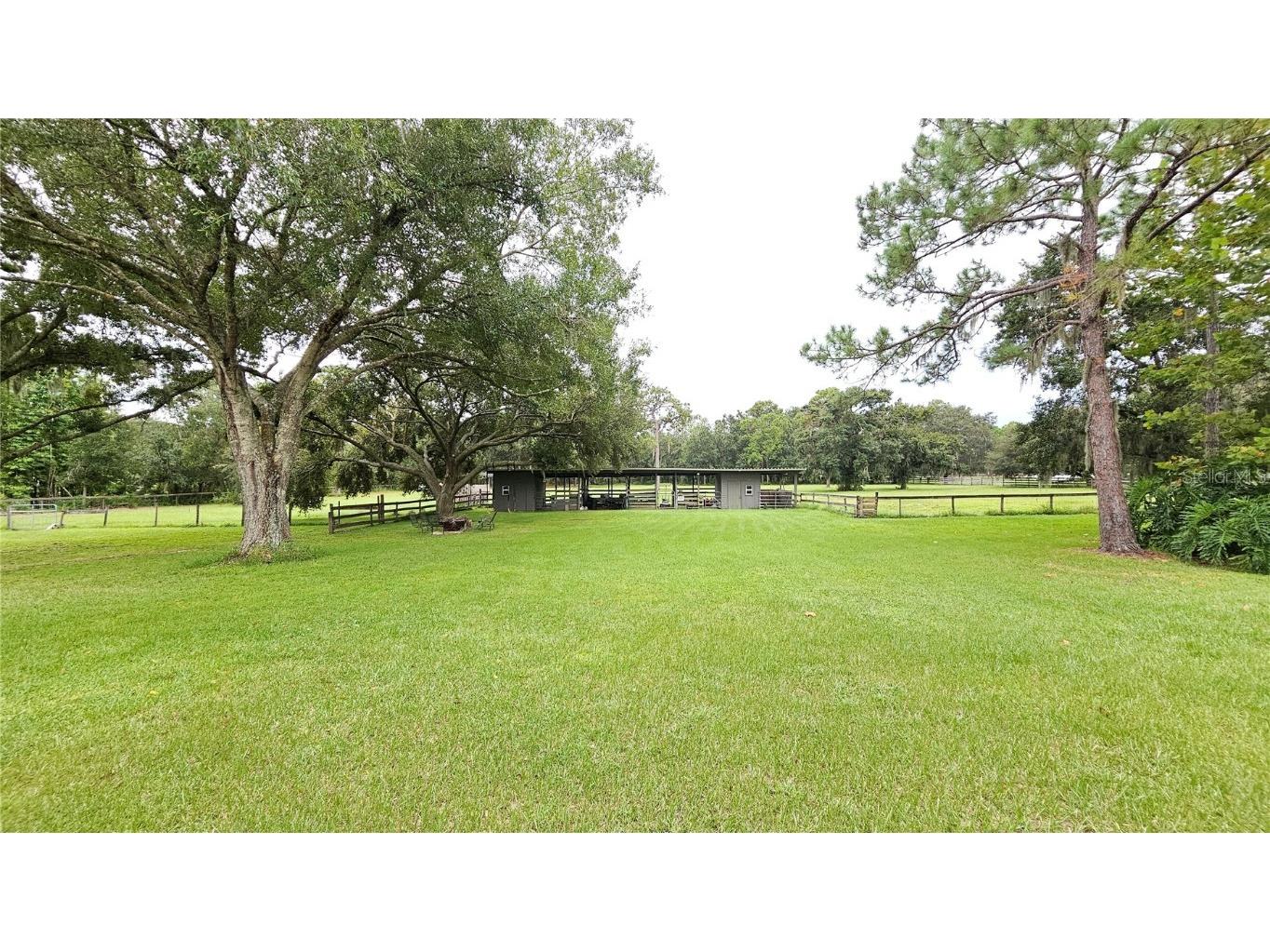 10 Apple Tree Lane Winter Haven FL 33884 P4936277 image31